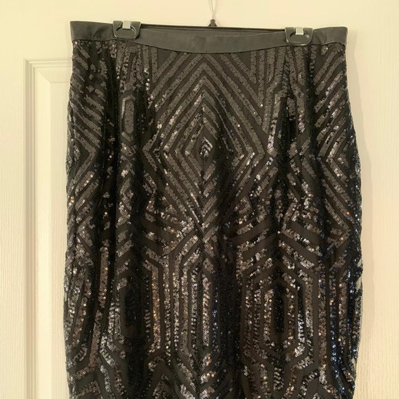 City Chic Sequin Skirt - Picture 2 of 3
